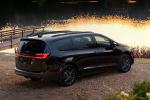 Chrysler Pacifica Limited S Appearance Package AWD 2020 года